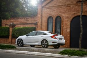 Honda Civic EXL Sedan 2016 года  (LA)
